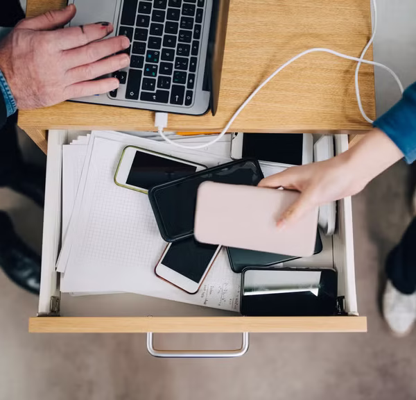 Top Ways to Afford Premium Gadgets Without Credit Cards